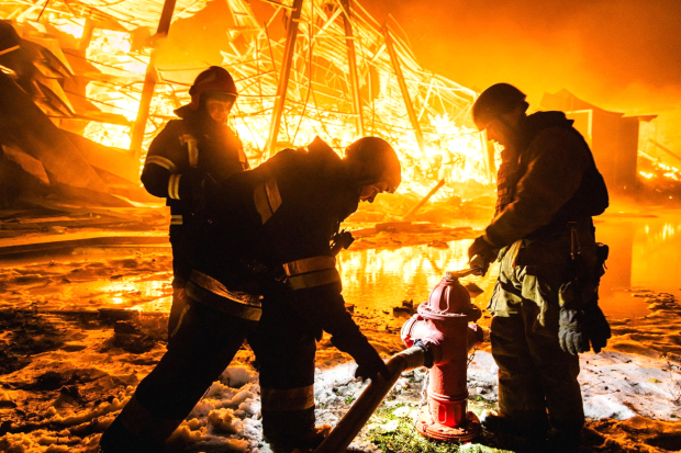 Russia to halt air strikes amid bone-chilling cold